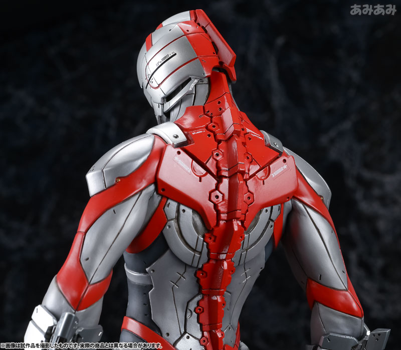 ULTRAMAN 1/6 Scale Statue