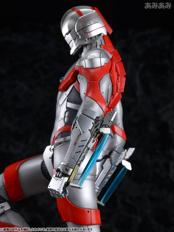 ULTRAMAN 1/6 Scale Statue