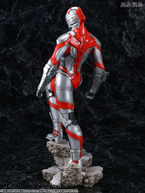 ULTRAMAN 1/6 Scale Statue