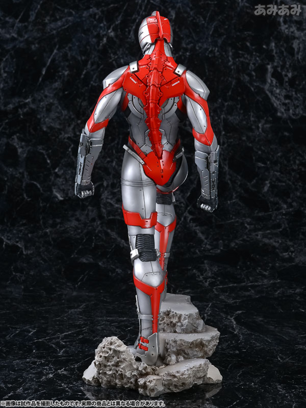 ULTRAMAN 1/6 Scale Statue