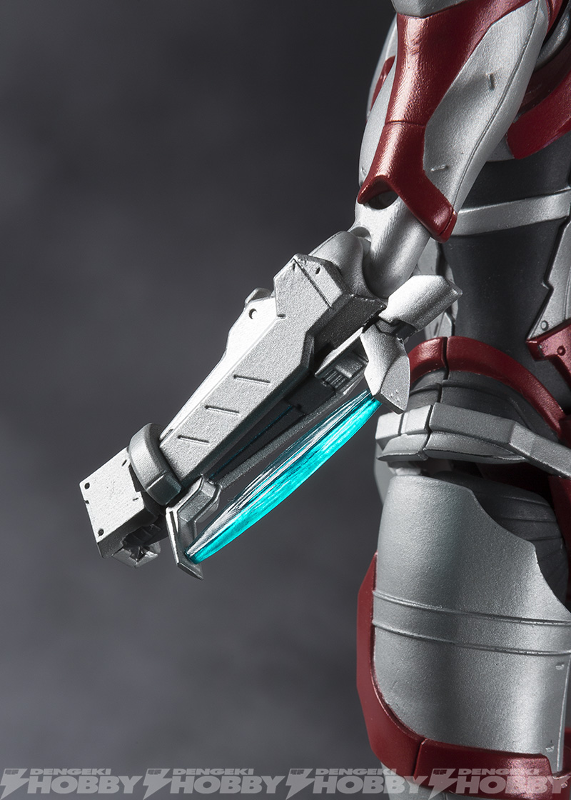 ULTRA-ACT x S.H. Figuarts - ULTRAMAN