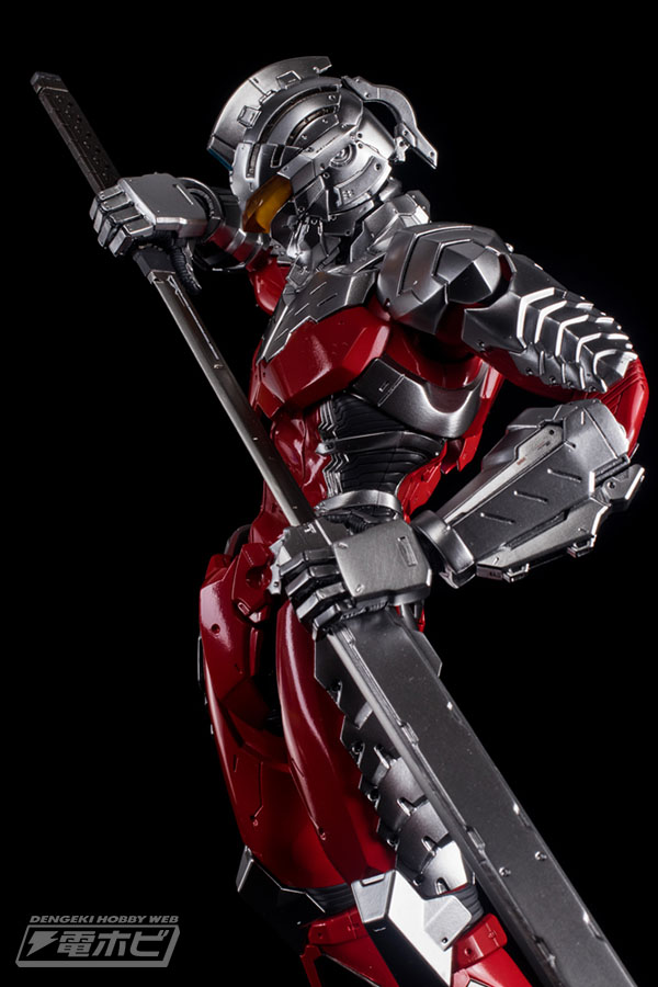 Figure ULTRAMAN Seven Suit พร้อมอาวุธ อย่างงาม