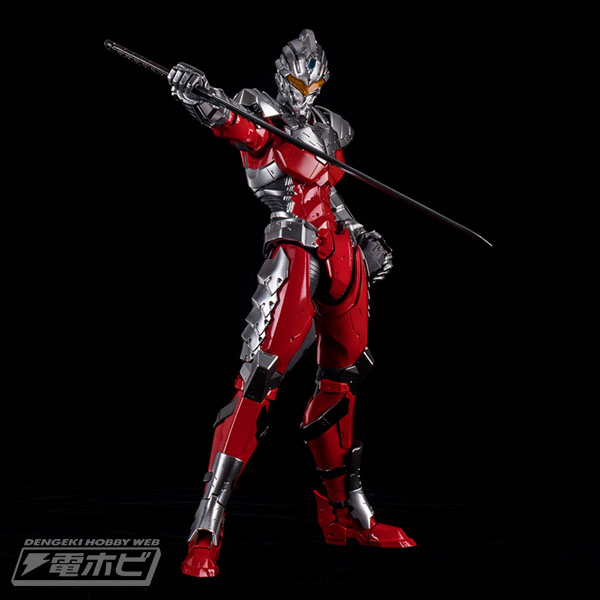 Figure ULTRAMAN Seven Suit พร้อมอาวุธ อย่างงาม