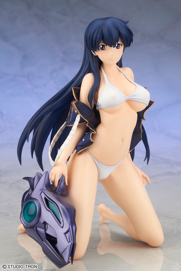 “Silent Möbius” Katsumi Liqueur Grand Toys Swimsuit Jacket ver.