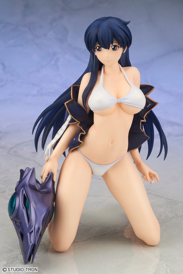 “Silent Möbius” Katsumi Liqueur Grand Toys Swimsuit Jacket ver.