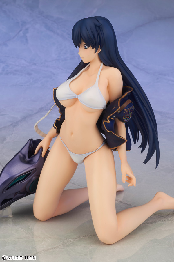 “Silent Möbius” Katsumi Liqueur Grand Toys Swimsuit Jacket ver.