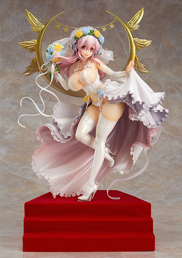 Super Sonico 10th Anniversary Wedding ver. by Good Smile Company