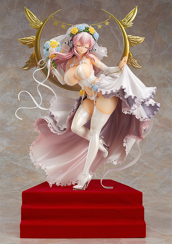 Super Sonico 10th Anniversary Wedding ver. by Good Smile Company