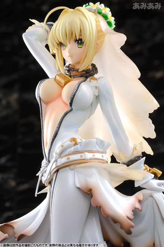 Fate/EXTRA CCC - Saber 1/8 Complete Figure