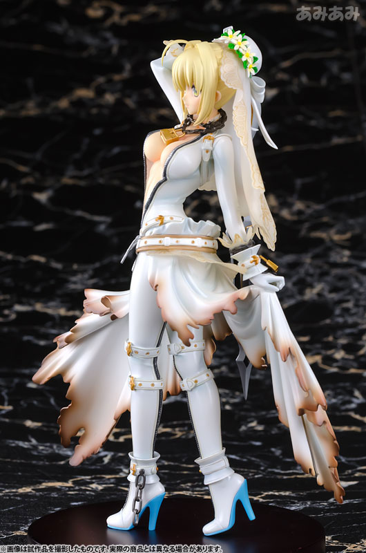 Fate/EXTRA CCC - Saber 1/8 Complete Figure
