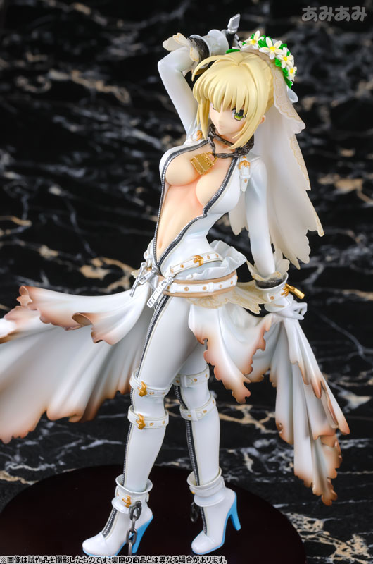 Fate/EXTRA CCC - Saber 1/8 Complete Figure