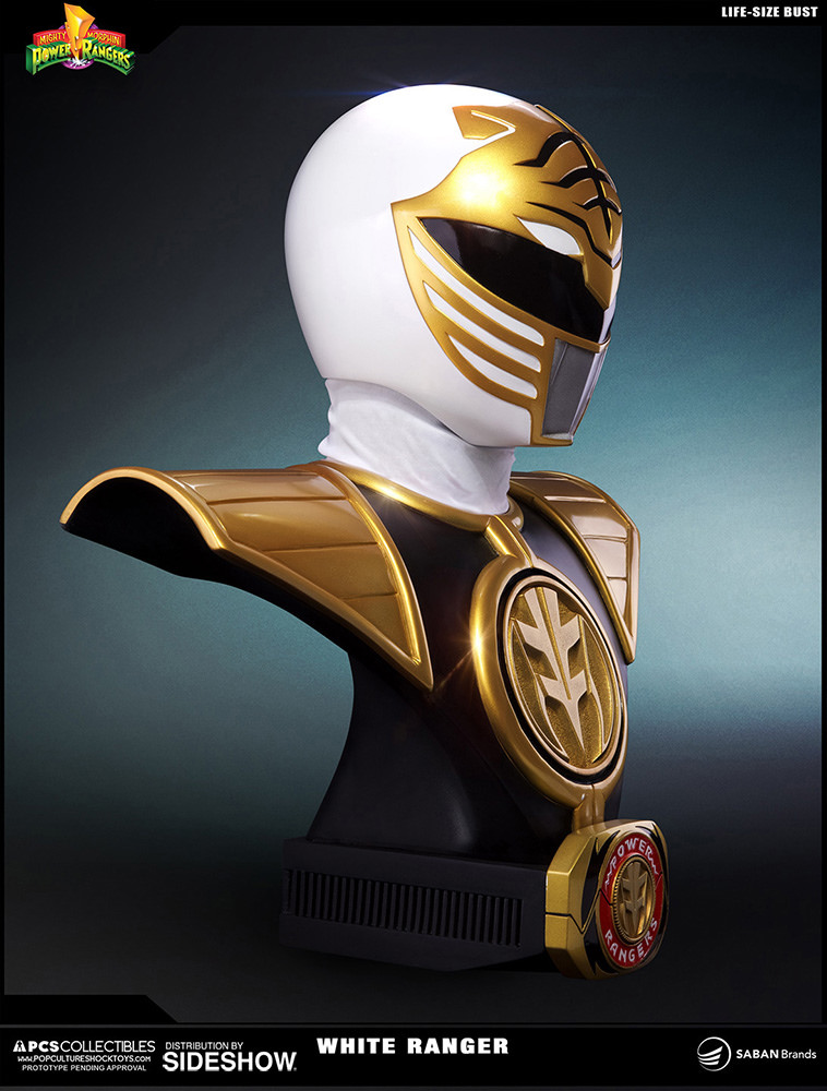 งานบัสงาม ๆ ของ White Ranger ขนาด 1:1