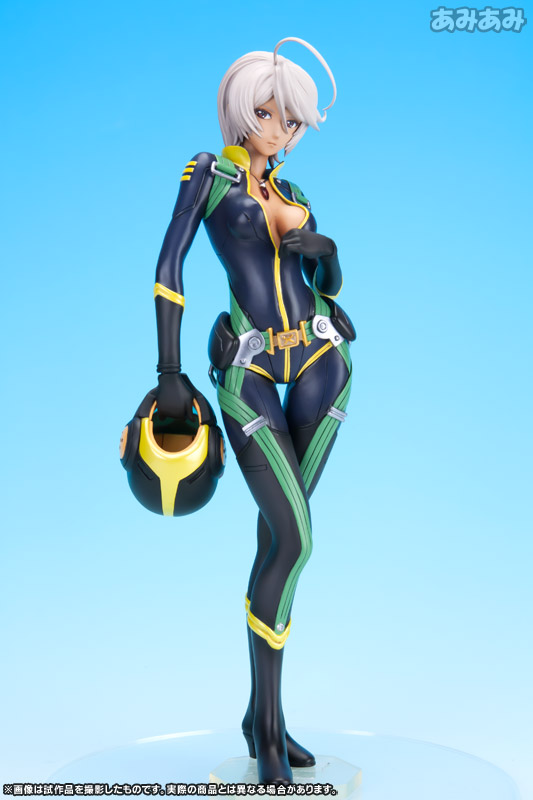 )Yamato Girls Collection - Space Battleship Yamato 2199: Akira Yamamoto (Pilot Suit Ver.) 1/8 Complete Figure