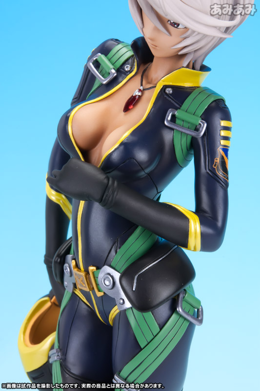 )Yamato Girls Collection - Space Battleship Yamato 2199: Akira Yamamoto (Pilot Suit Ver.) 1/8 Complete Figure
