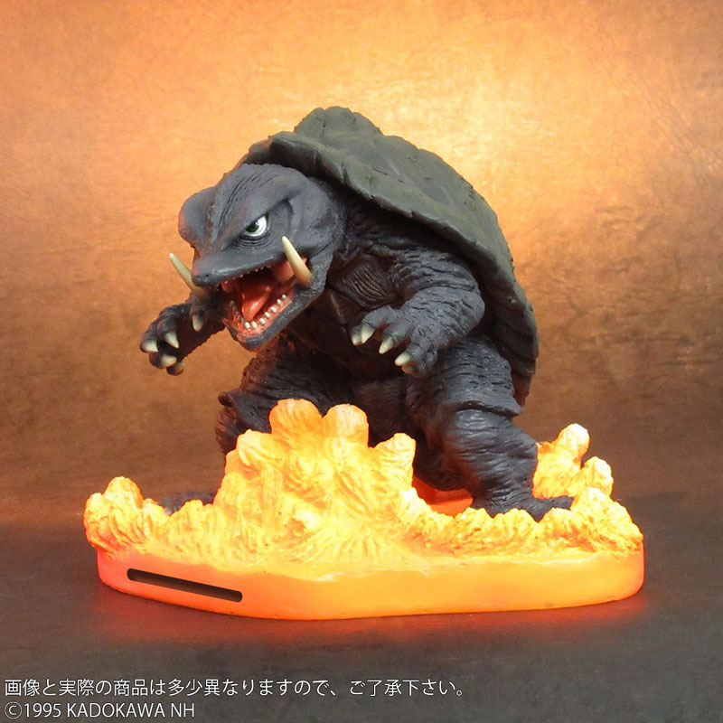 FAVORITE SCULPTORS LINE - DefoReal Coin Bank: Gamera 1995