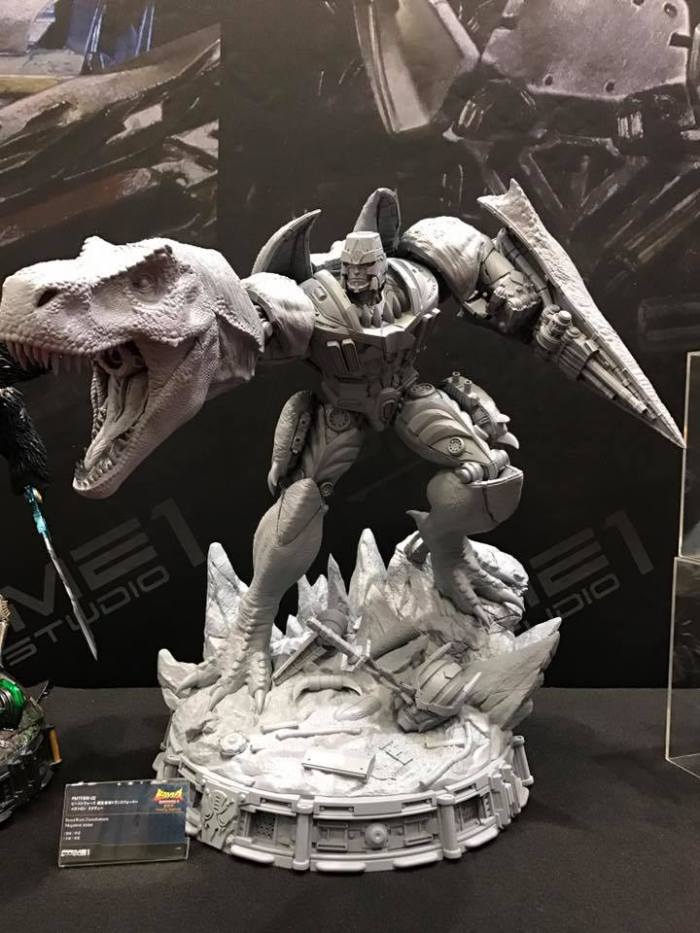 Beast War Megatron Prototype by Prime1Studio