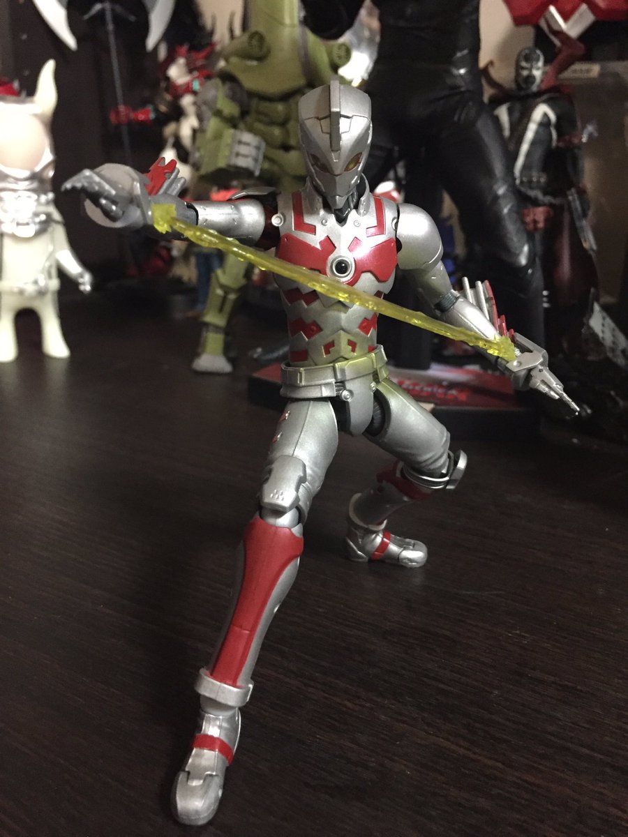 รีวิว ULTRAMAN Ace Suit