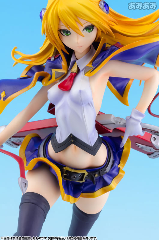 BlazBlue: Chrono Phantasma - Noel Vermillion 1/7 Complete Figure