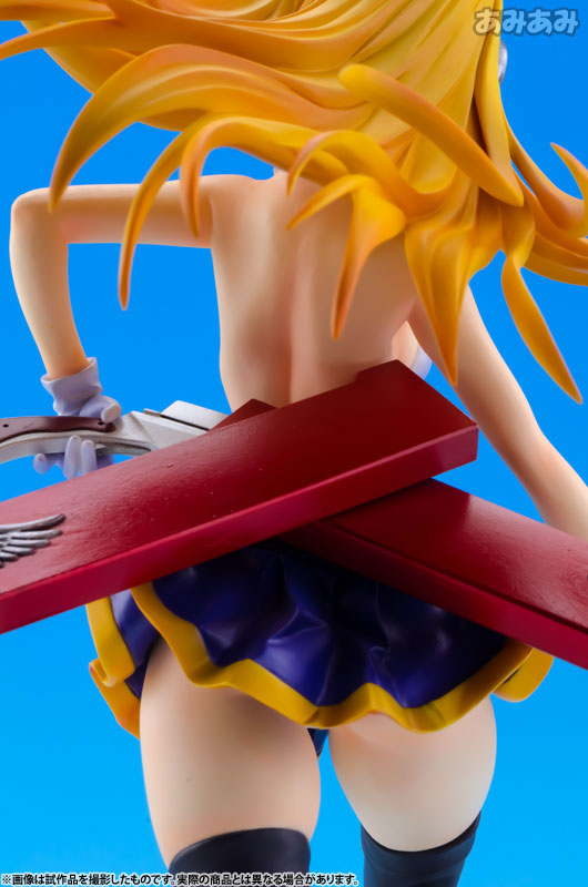 BlazBlue: Chrono Phantasma - Noel Vermillion 1/7 Complete Figure
