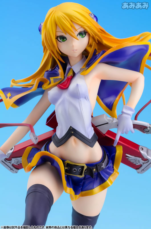 BlazBlue: Chrono Phantasma - Noel Vermillion 1/7 Complete Figure