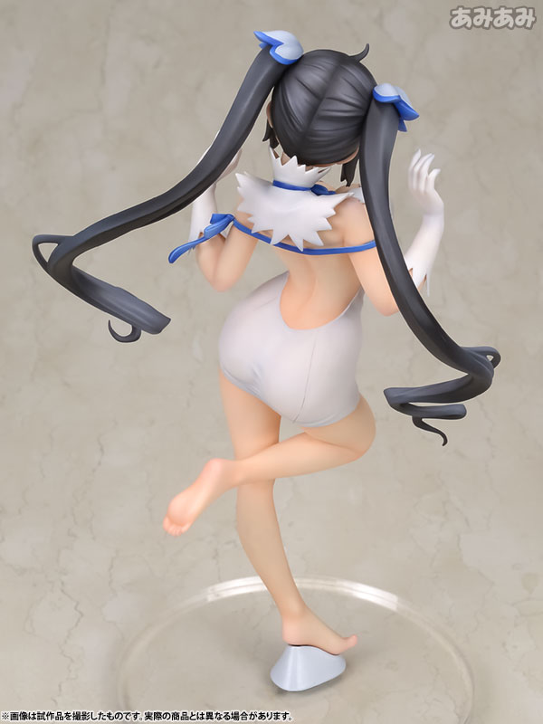 Is It Wrong to Try to Pick Up Girls in a Dungeon? - Hestia 1/6 Complete Figure