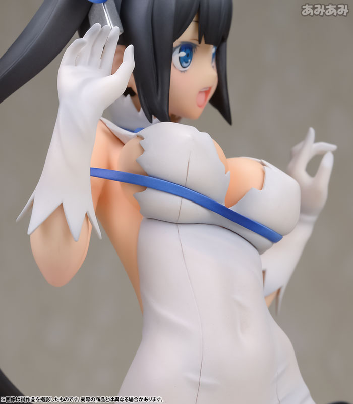 Is It Wrong to Try to Pick Up Girls in a Dungeon? - Hestia 1/6 Complete Figure