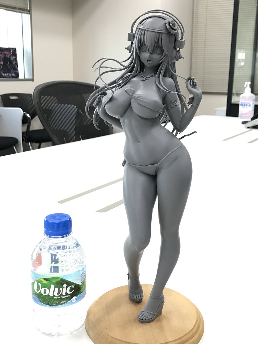 Prototipo sin pintar de la figura de Super Sonico -Summer Vacation ver