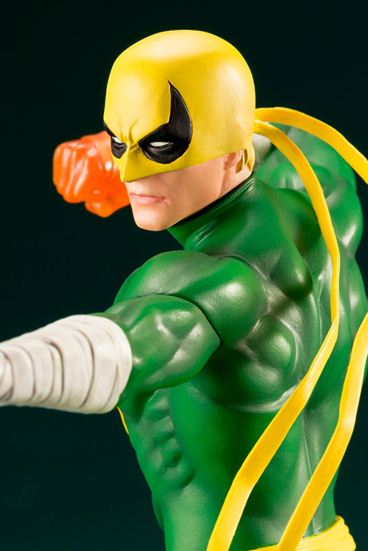 ARTFX+ - MARVEL UNIVERSE Defenders: Iron Fist