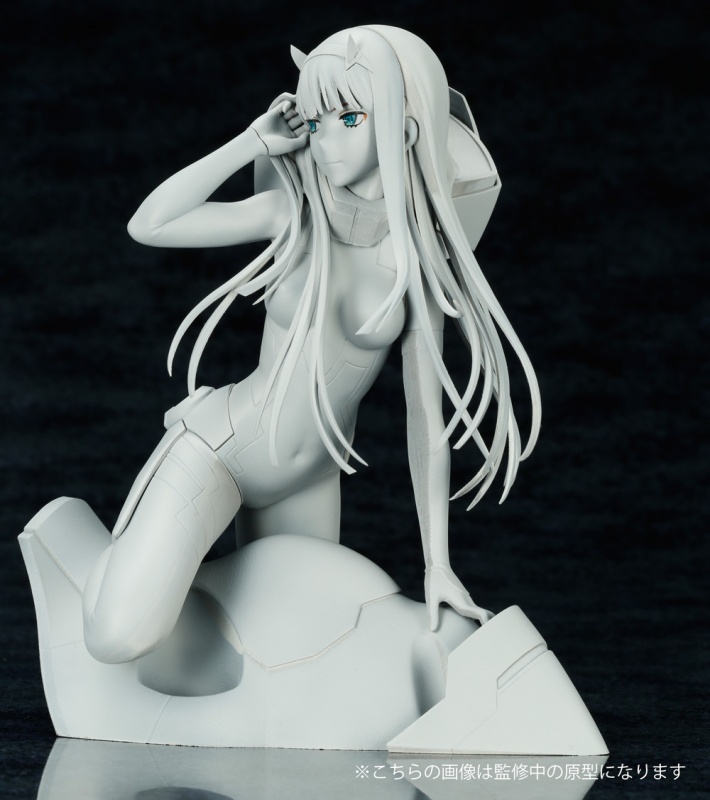 Prototype unpainted of the figure 1_7 scale of Zero Two of Darling in the FranXX by Kotobukiya