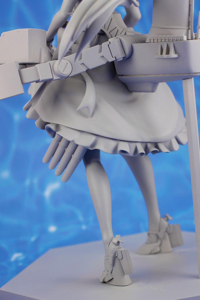 Prototipo sin pintar de la figura de Hammann Kai de Azur Lane por Plum