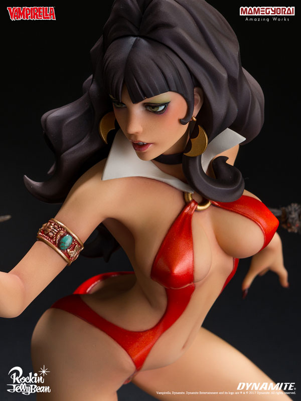 Super Mixture Model vol.3 - Dynamite vs. Rockin' Jelly Bean: Vampirella