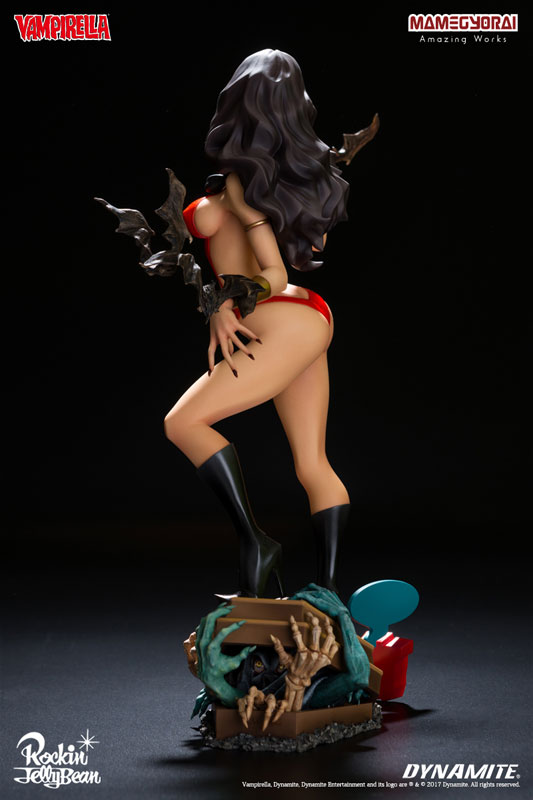 Super Mixture Model vol.3 - Dynamite vs. Rockin' Jelly Bean: Vampirella