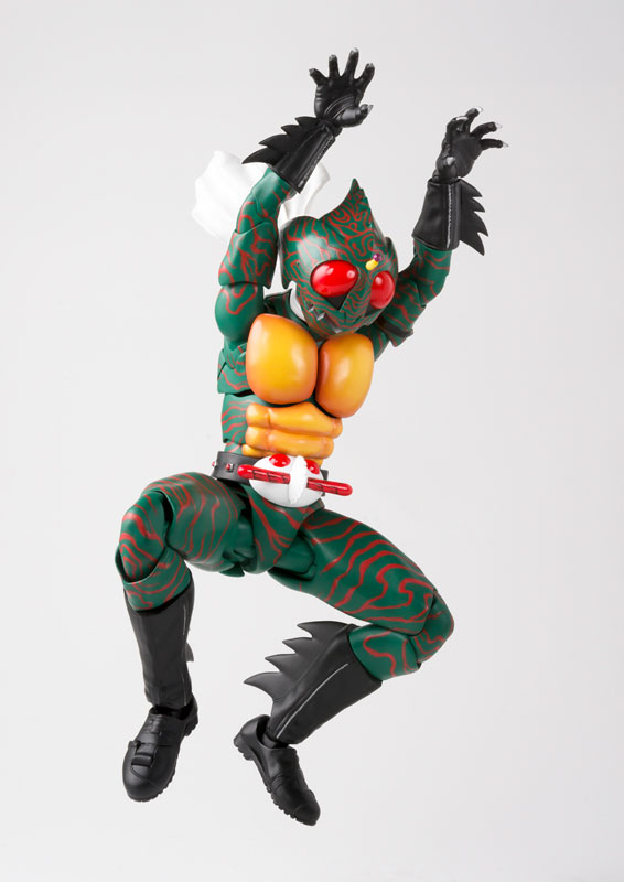 S.H. Figuarts - Kamen Rider Amazon (Shinkocchou Seihou) Kamen Rider Amazon