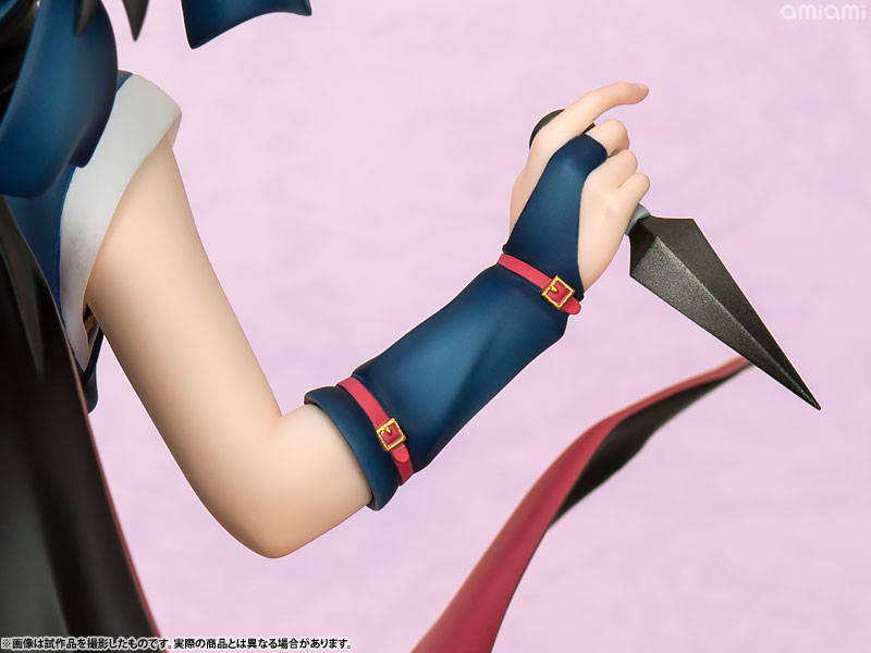 Senren Banka - Mako Hitachi AmiAmi Limited Edition