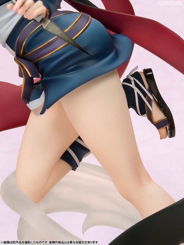 Senren Banka - Mako Hitachi AmiAmi Limited Edition