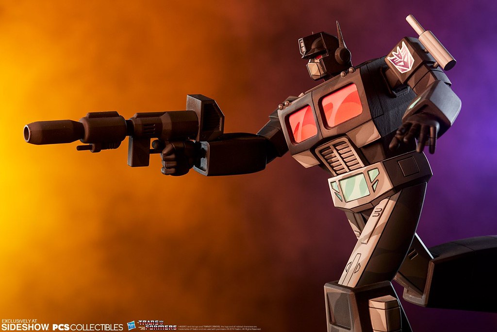 NEMESIS PRIME - G1 CLASSIC SCALE STATUE (PCS Collectibles)
