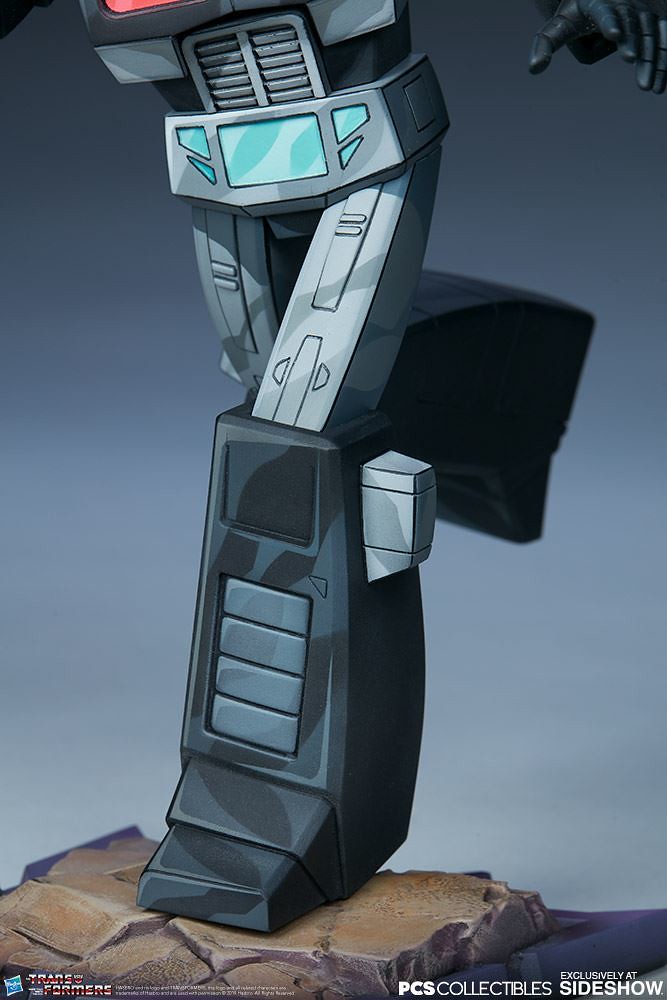NEMESIS PRIME - G1 CLASSIC SCALE STATUE (PCS Collectibles)