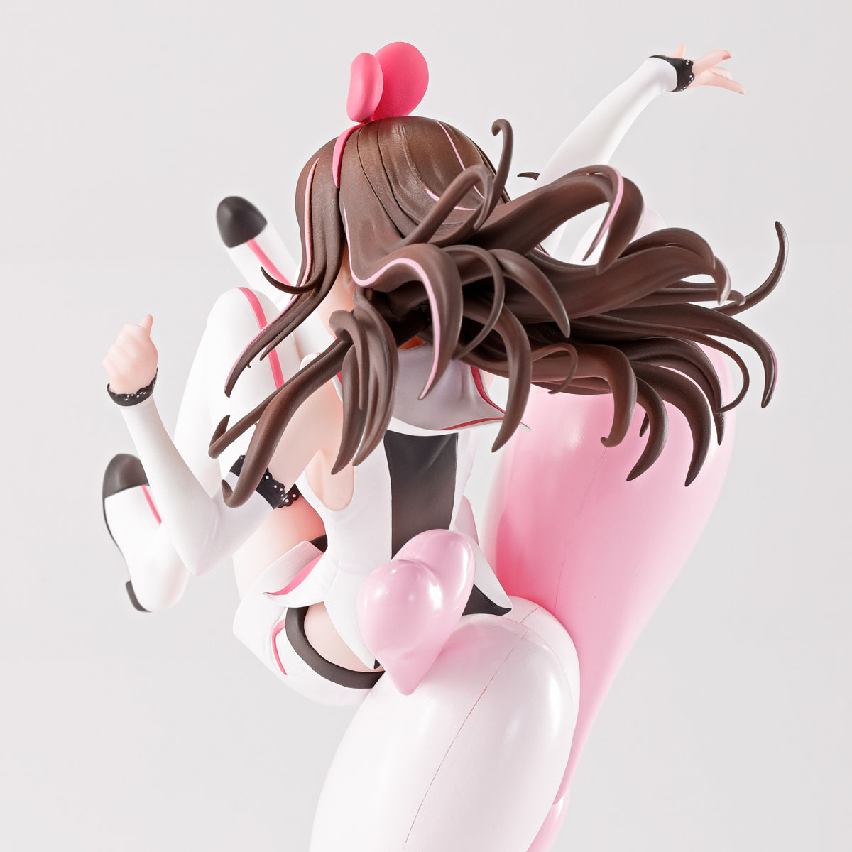FIGURE SPIRITS KUJI Kizuna AI (BANDAI SPIRITS)