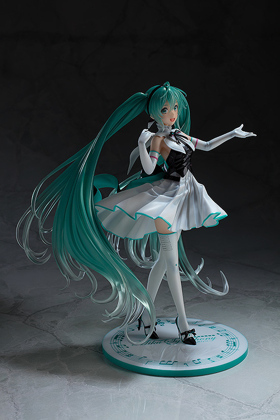 Character Vocal Series 01: Hatsune Miku -Symphony 2019 Ver 1/8 (Good Smile Company)