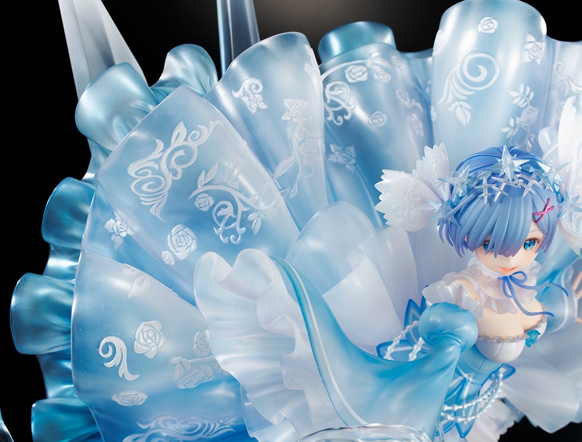 Re: ZERO - Starting Life in Another World - Rem -Crystal Dress Ver- 1/7 SHIBUYA SCRAMBLE FIGURE (eStream)