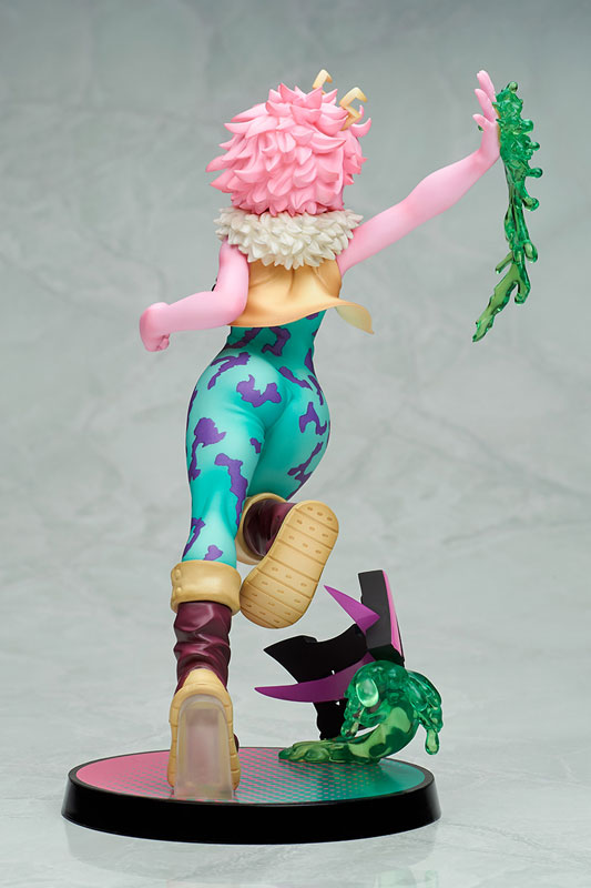 My Hero Academia Mina Ashido Hero Suit Ver. 1/8 Complete Figure (Takara Tomy)