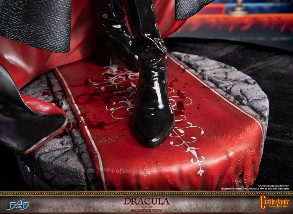Castlevania: Symphony of the Night - Dracula (First 4 Figures)