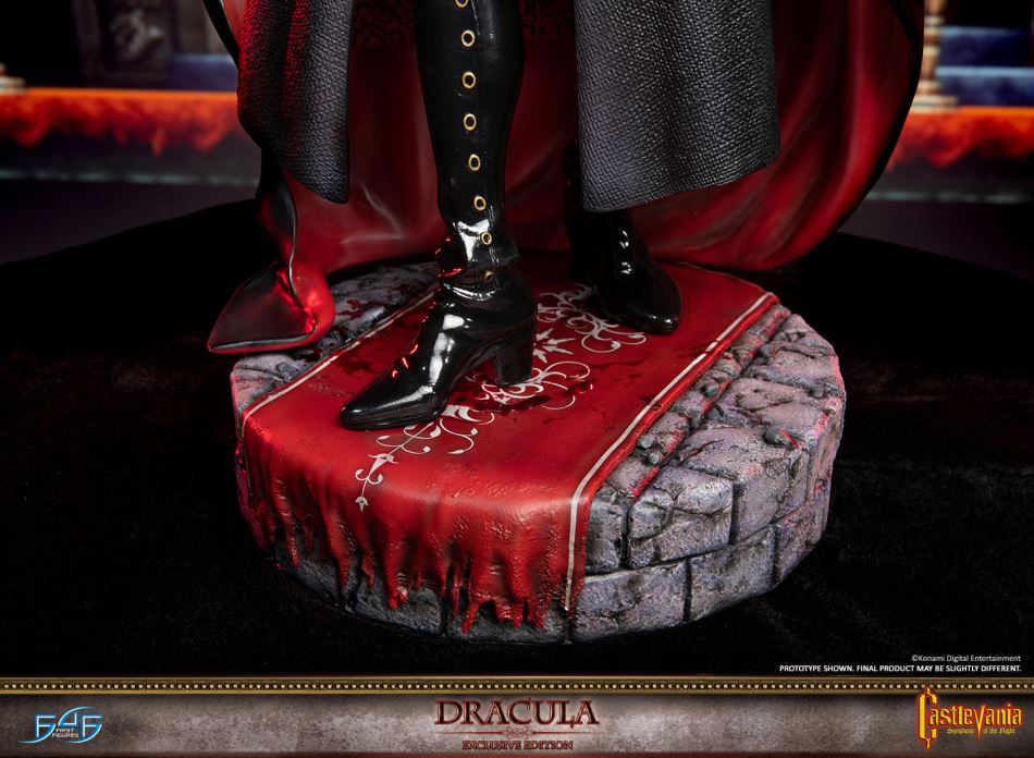 Castlevania: Symphony of the Night - Dracula (First 4 Figures)