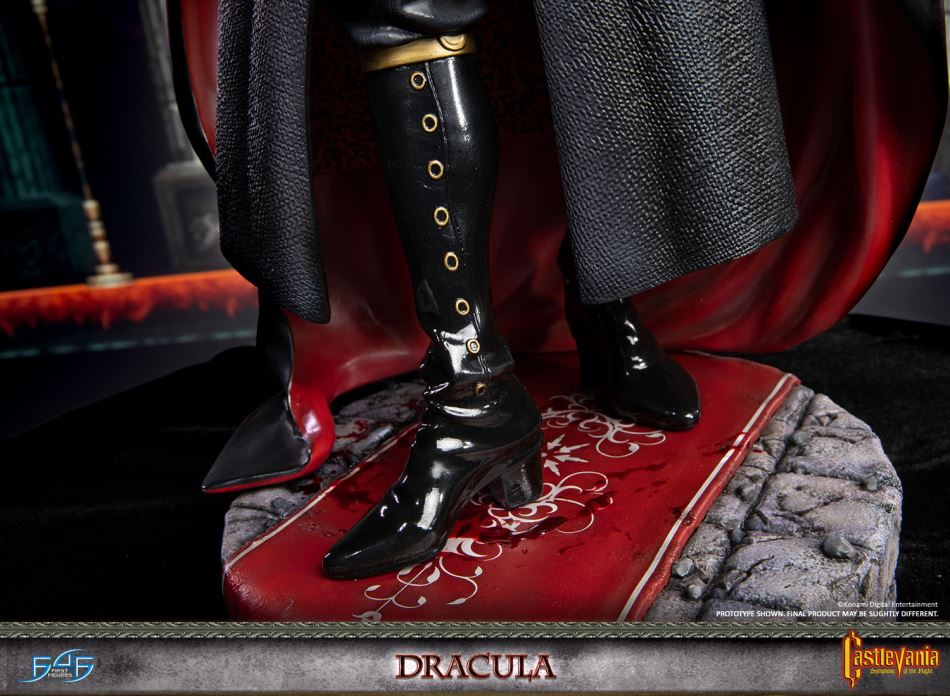 Castlevania: Symphony of the Night - Dracula (First 4 Figures)