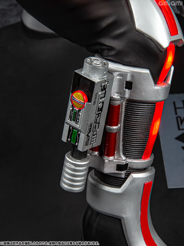 Ultimate Article Kamen Rider Faiz (MegaHouse)