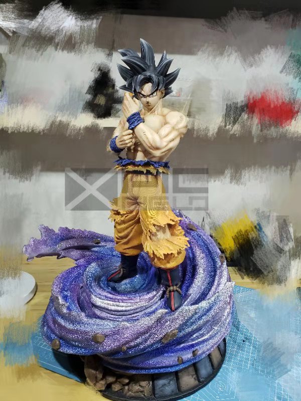 XPIC Field Studio - Ultra Instinct Goku