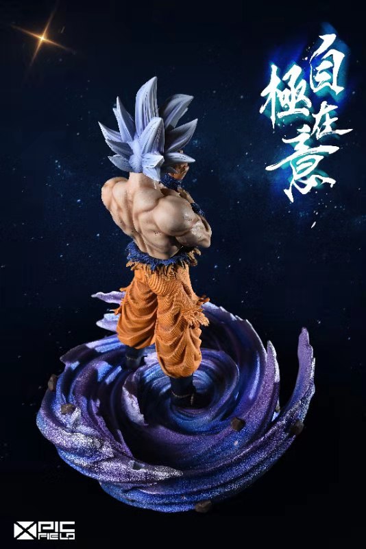 XPIC Field Studio - Ultra Instinct Goku
