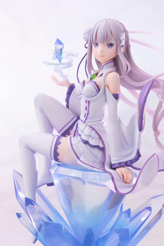 Re:ZERO -Starting Life in Another World- Emilia 1/8 Complete Figure