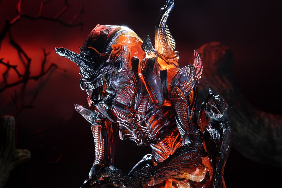 NECA Aliens Kenner Tribute RHINO ALIEN Action Figure