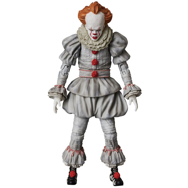 MAFEX Pennywise (IT)